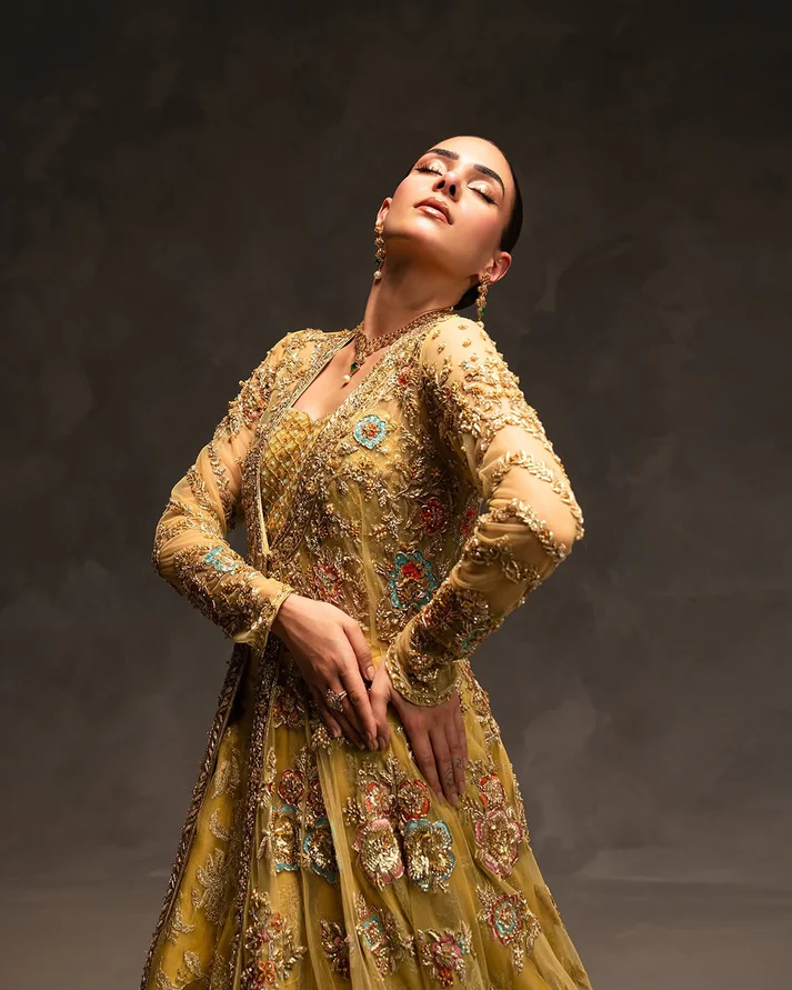 Golden Majesty - Image 3